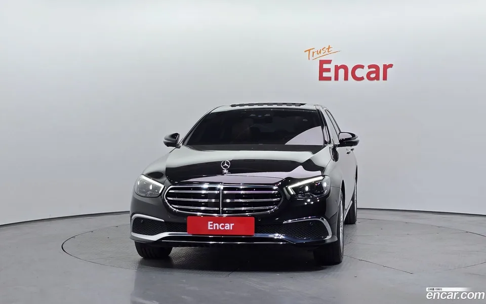 Mercedes-Benz E-Class E220d 4MATIC 2023 — миниатюра 3