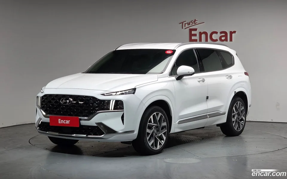 Hyundai Santa Fe 2.5T 4WD 2023 — фото 1, купить с доставкой в Москву