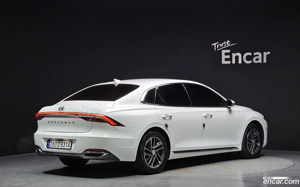 Hyundai Grandeur IG 3.0 LPi () 2022 — миниатюра 2