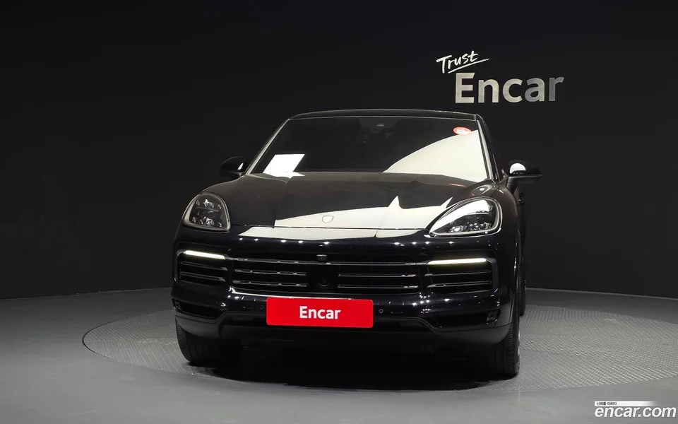 Porsche Cayenne 3.0 E- 2022 — миниатюра 3