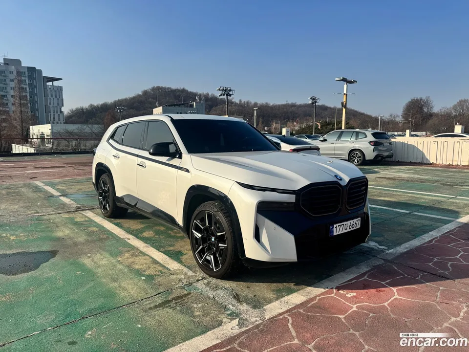 BMW XM 4.4 2024 — фото 1, купить с доставкой в Москву