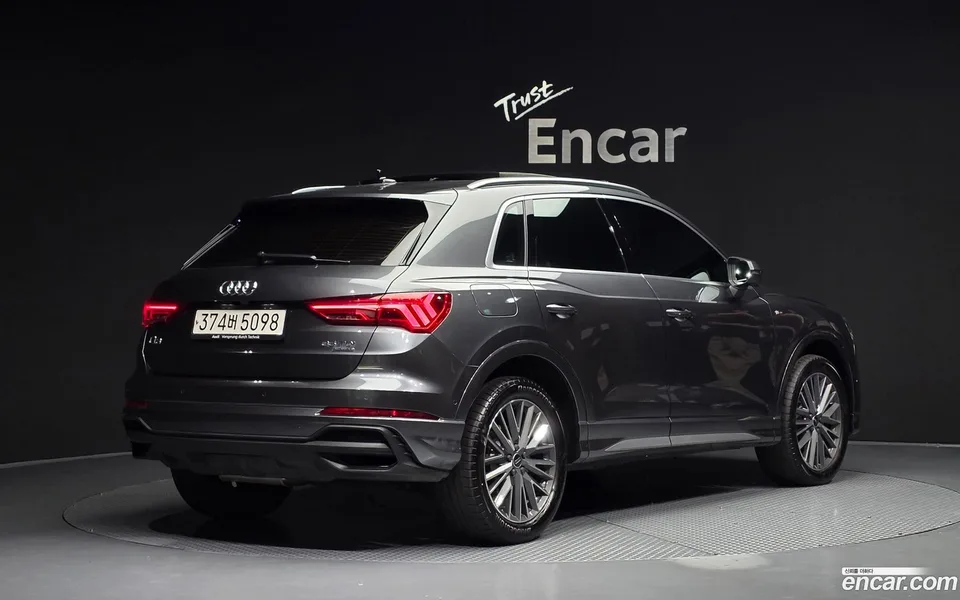 Audi Q3 35 TDI 2023 — миниатюра 2