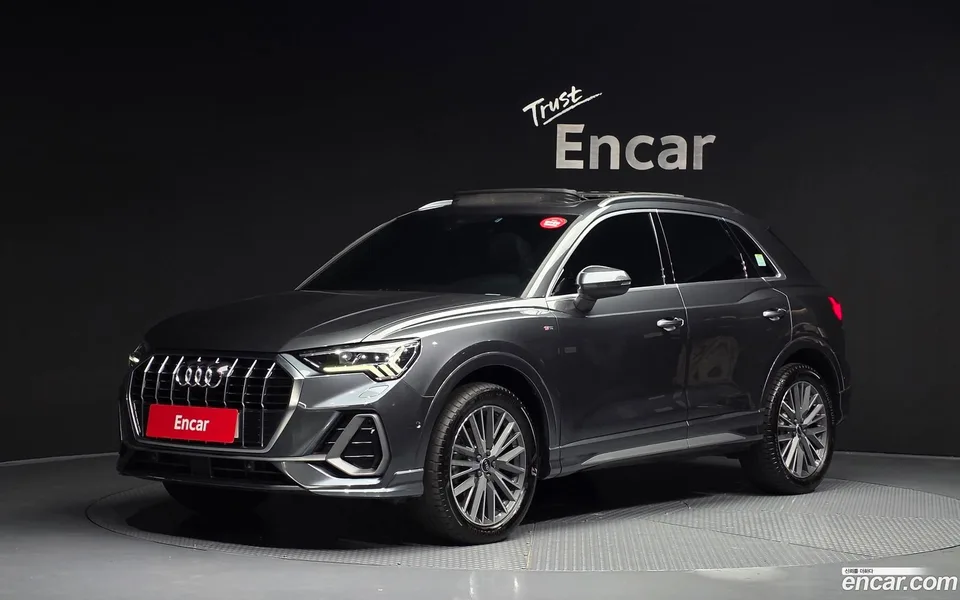 Audi Q3 35 TDI 2023 — фото 1, купить с доставкой в Москву