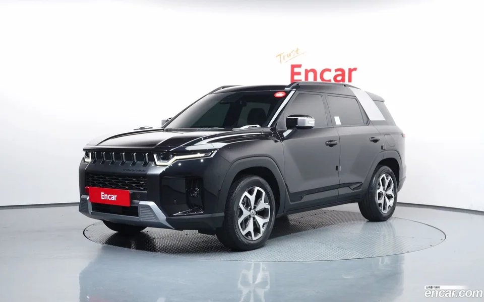 KG Mobility Torres 1.5 2WD 2022 — фото 1, купить с доставкой в Москву