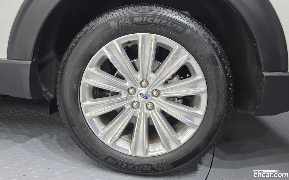 Ford Explorer 2.3 4WD 2023 — миниатюра 5