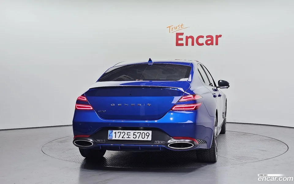 Genesis G70 3.3T 2WD 2023 — миниатюра 4