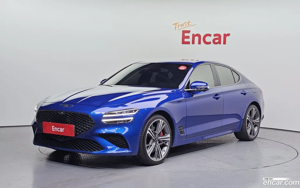 Genesis G70 3.3T 2WD 2023 — фото 1, купить с доставкой в Москву