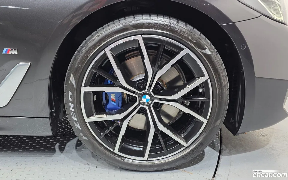 BMW 5 Series 530i M 2022 — миниатюра 5