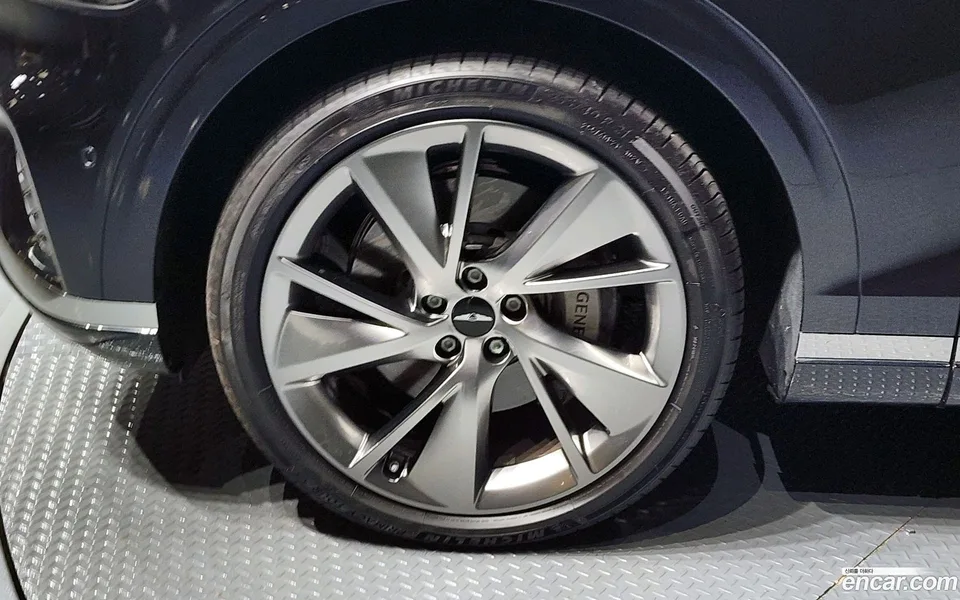 Genesis GV70 2.5T AWD 2025 — миниатюра 5