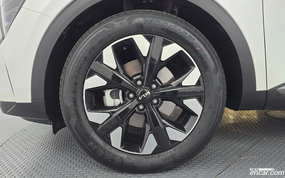 Kia Sportage 1.6 2WD 2024 — миниатюра 5