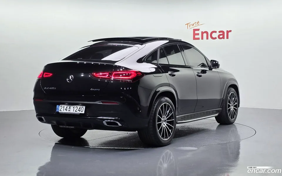 Mercedes-Benz GLE-Class GLE400d 4MATIC 2022 — миниатюра 2