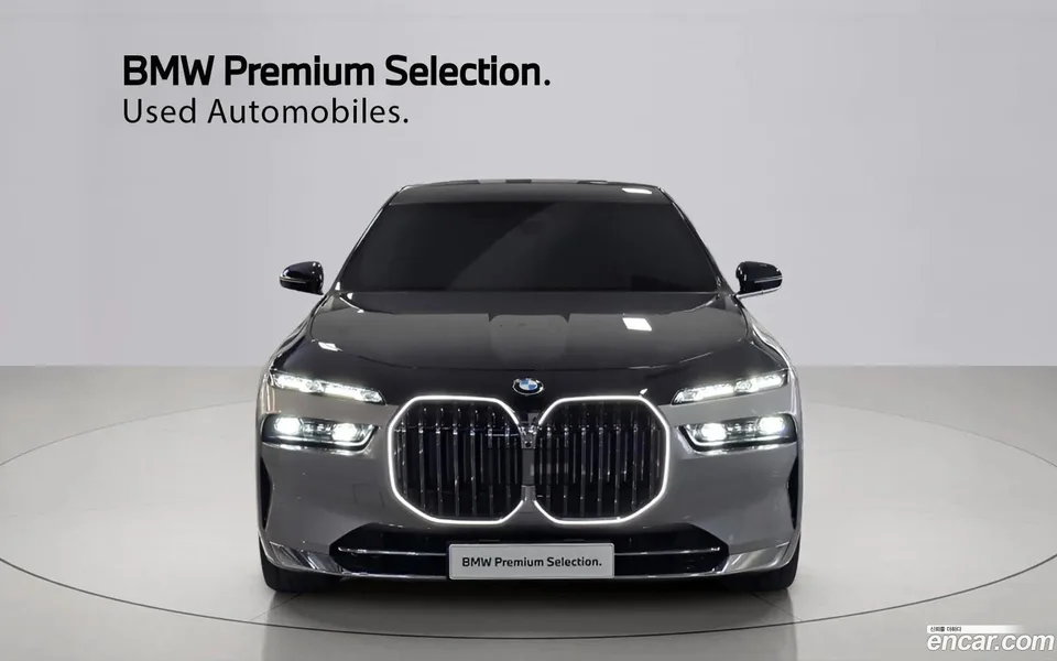 BMW 7 Series 740d xDrive 2024 — миниатюра 4