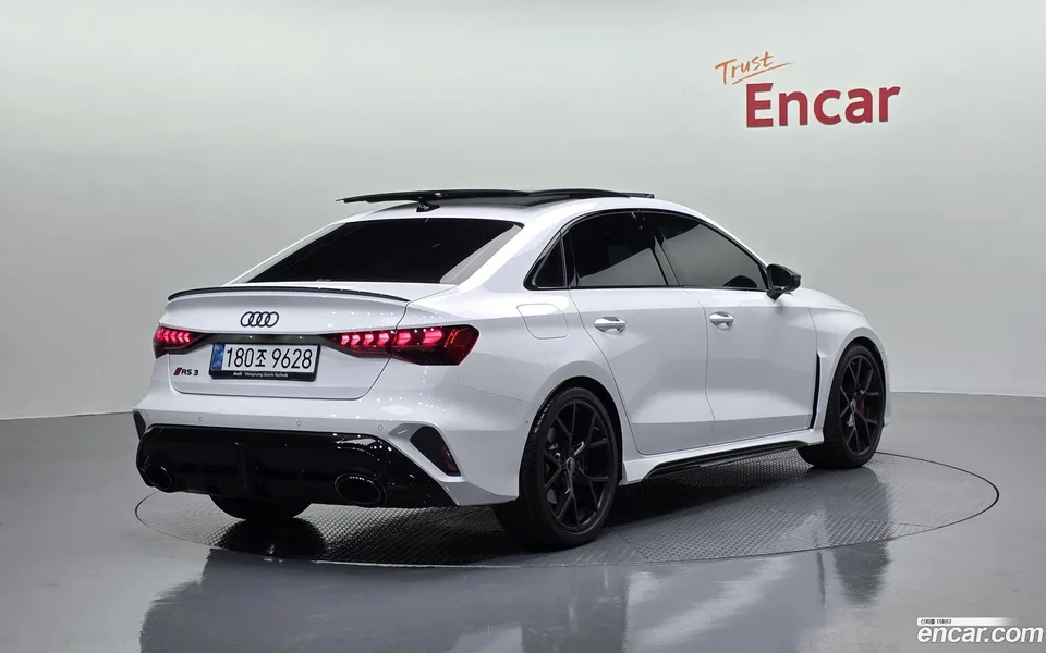 Audi RS3 (8Y) 2.5 TFSI 2025 — миниатюра 2