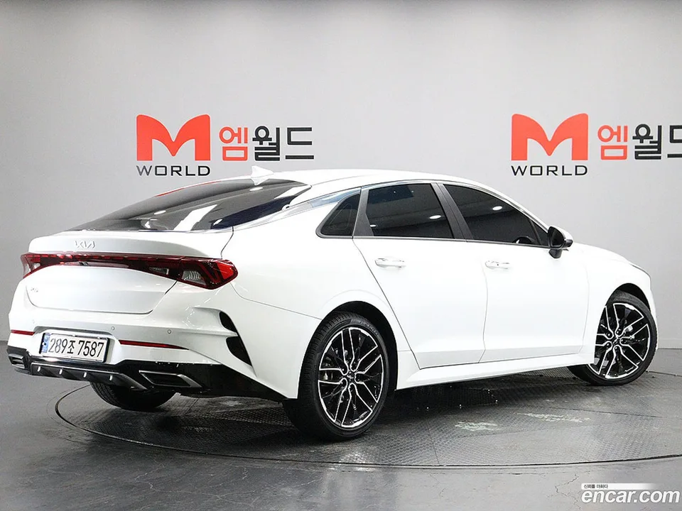 Kia K 5 1.6 2022 — миниатюра 3