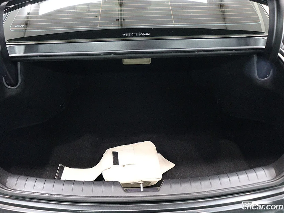 Hyundai Grandeur 2.5 2WD 2023 — миниатюра 5