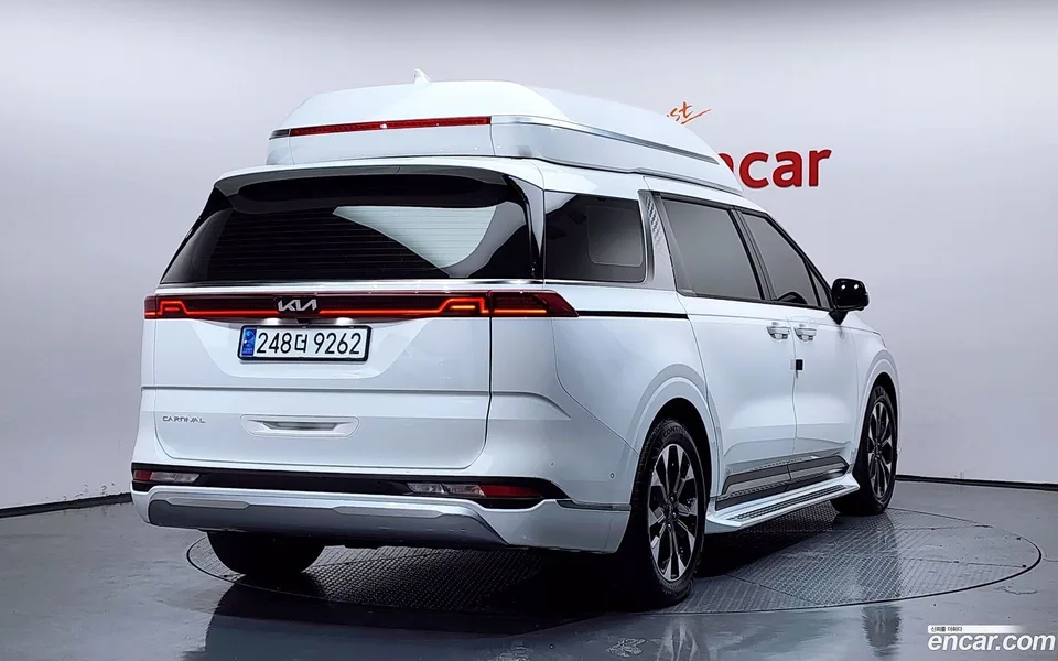 Kia Carnival 9 2022 — миниатюра 2