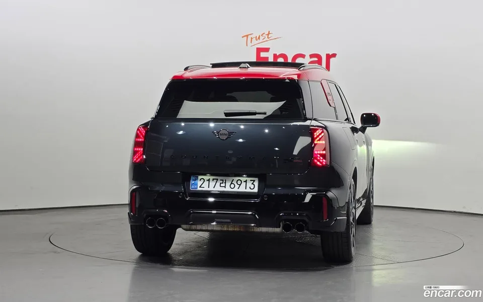 MINI Cooper S Countryman ALL4 JCW 2025 — миниатюра 4