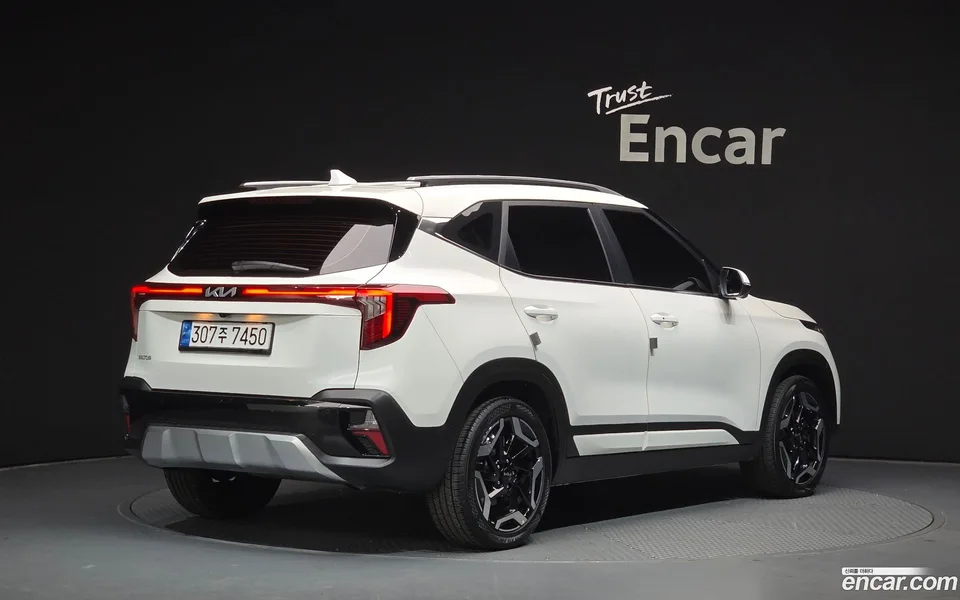Kia Seltos 1.6 2WD 2022 — миниатюра 2