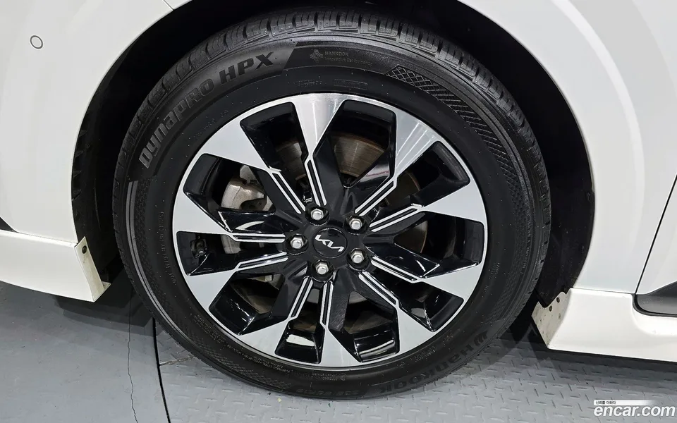 Kia Carnival 9 () 2023 — миниатюра 5
