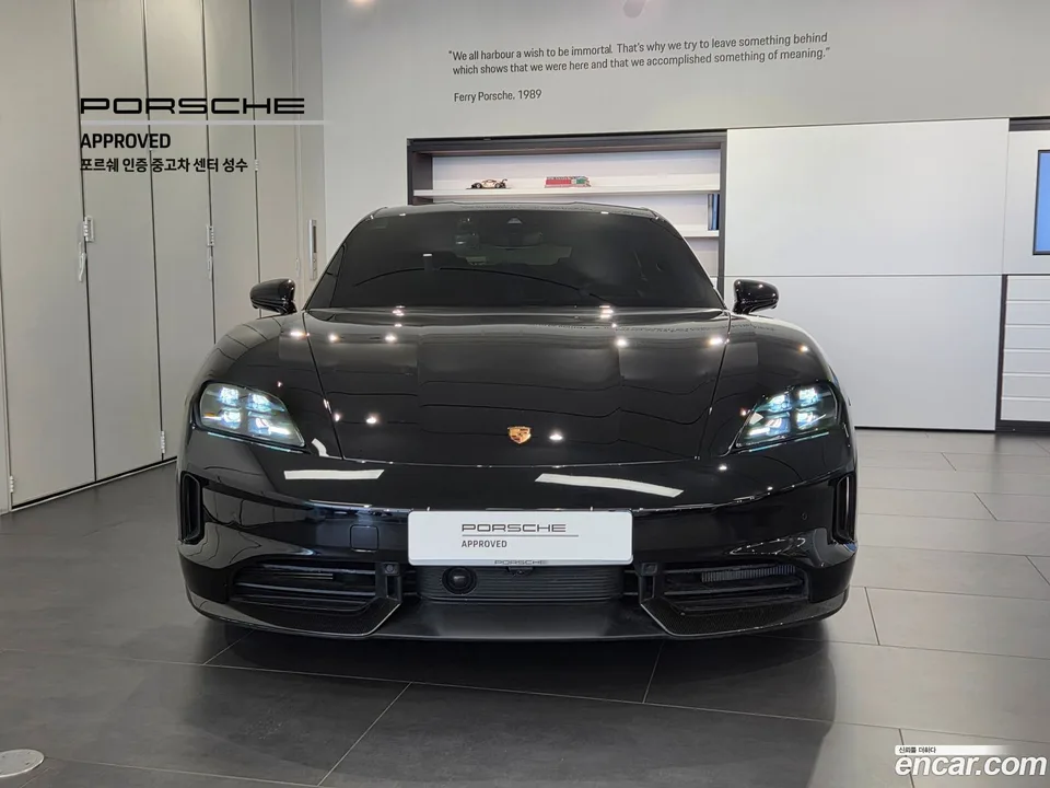 Porsche Taycan GTS 2025 — миниатюра 3