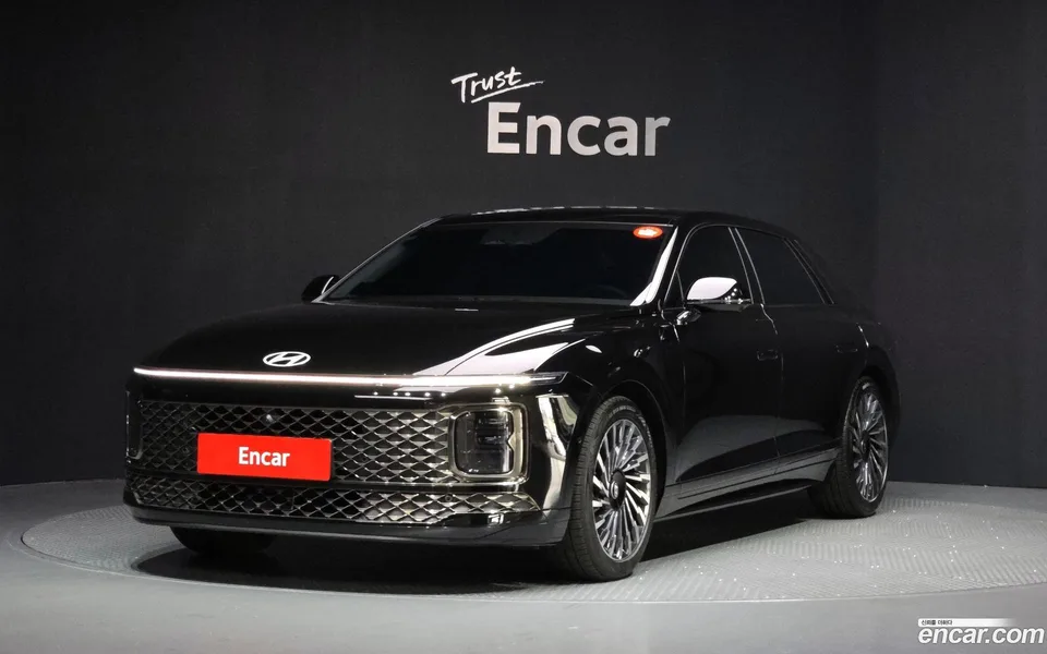 Hyundai Grandeur Hybrid 2025 — фото 1, купить с доставкой в Москву