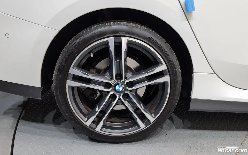 BMW 2 Series Gran Coupe 220i M 2022 — миниатюра 5