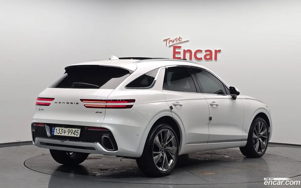 Genesis GV70 2.5T AWD 2024 — миниатюра 2