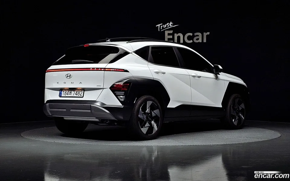 Hyundai Kona 1.6 4WD 2025 — миниатюра 2
