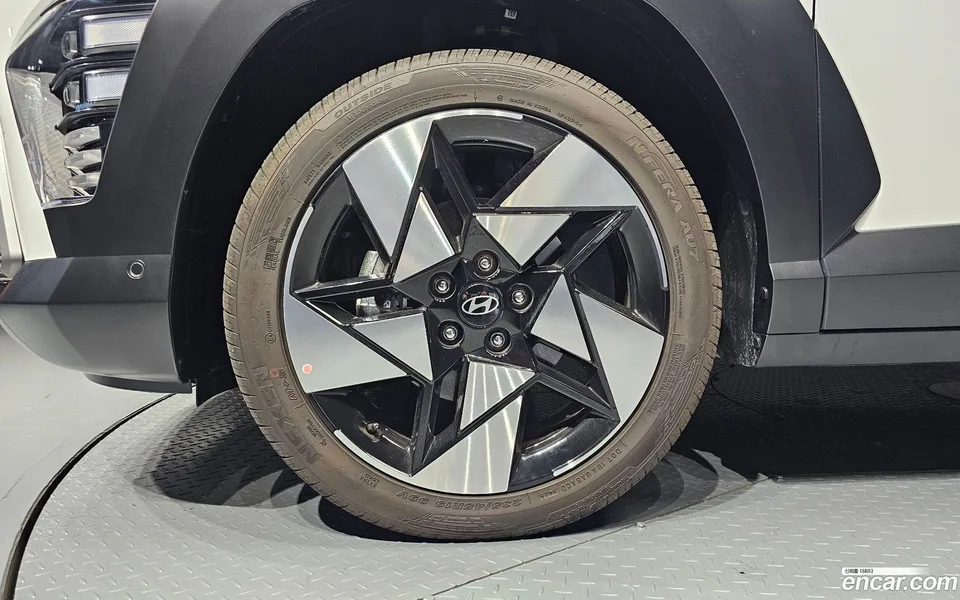 Hyundai Kona 1.6 4WD 2025 — миниатюра 5