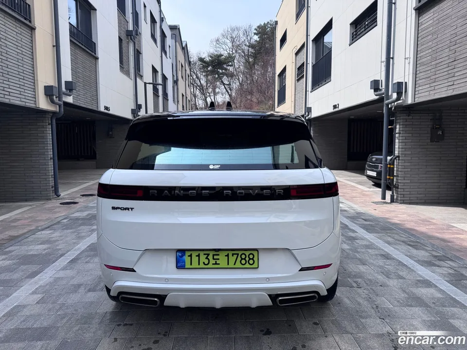 Land Rover Range Rover Sport P400 AB 2025 — миниатюра 2