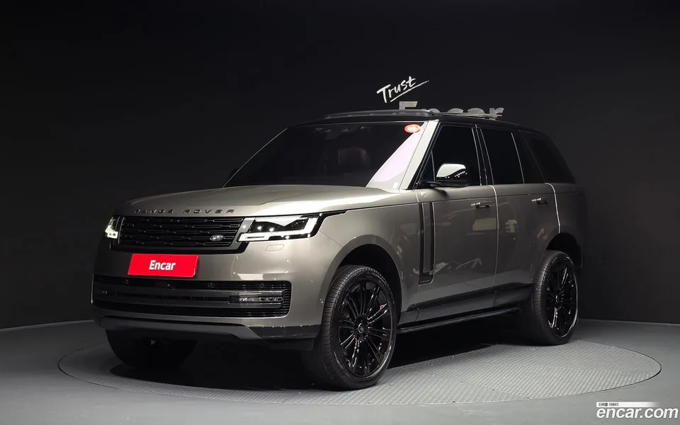 Land Rover Range Rover D350 AB 2023 — фото 1, купить с доставкой в Москву