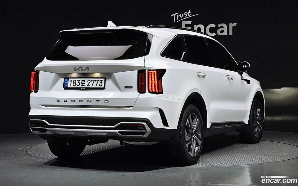 Kia Sorento HEV 1.6 2WD 2022 — миниатюра 2