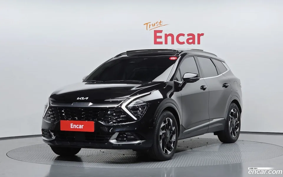 Kia Sportage 1.6 2WD 2023 — фото 1, купить с доставкой в Москву