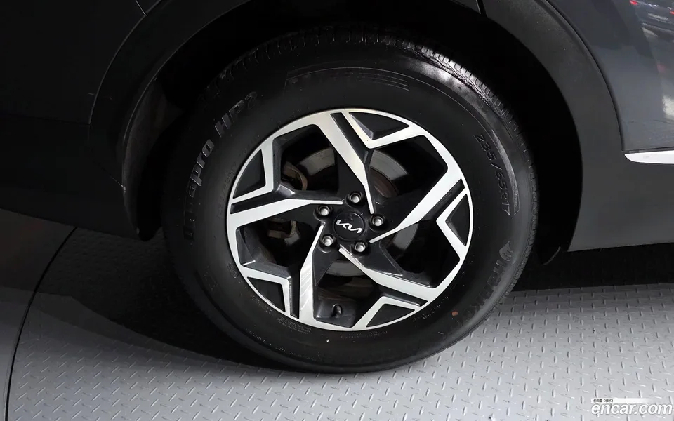 Kia Sportage 1.6 2WD 2022 — миниатюра 5
