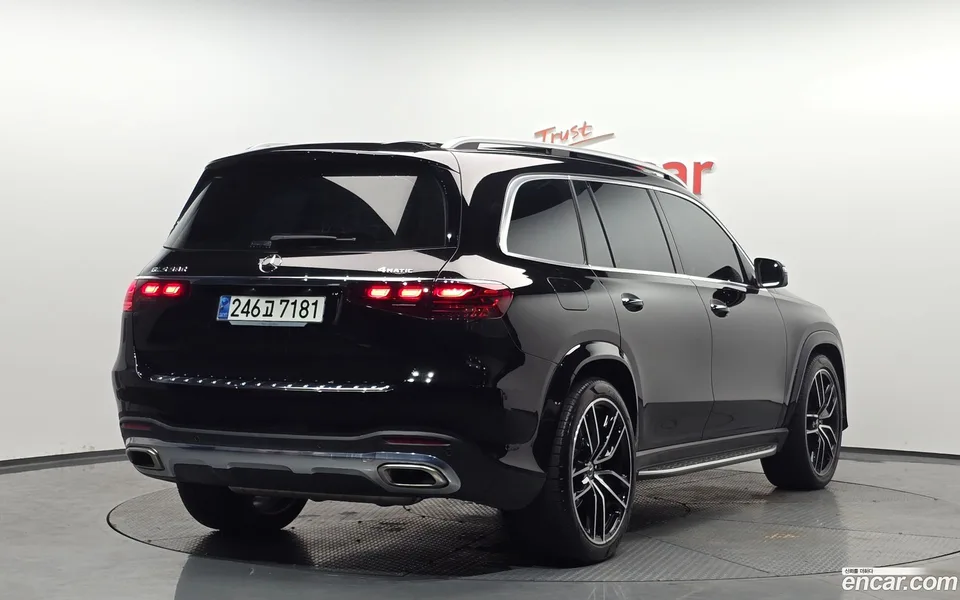 Mercedes-Benz GLS-Class GLS580 4MATIC 2024 — миниатюра 2