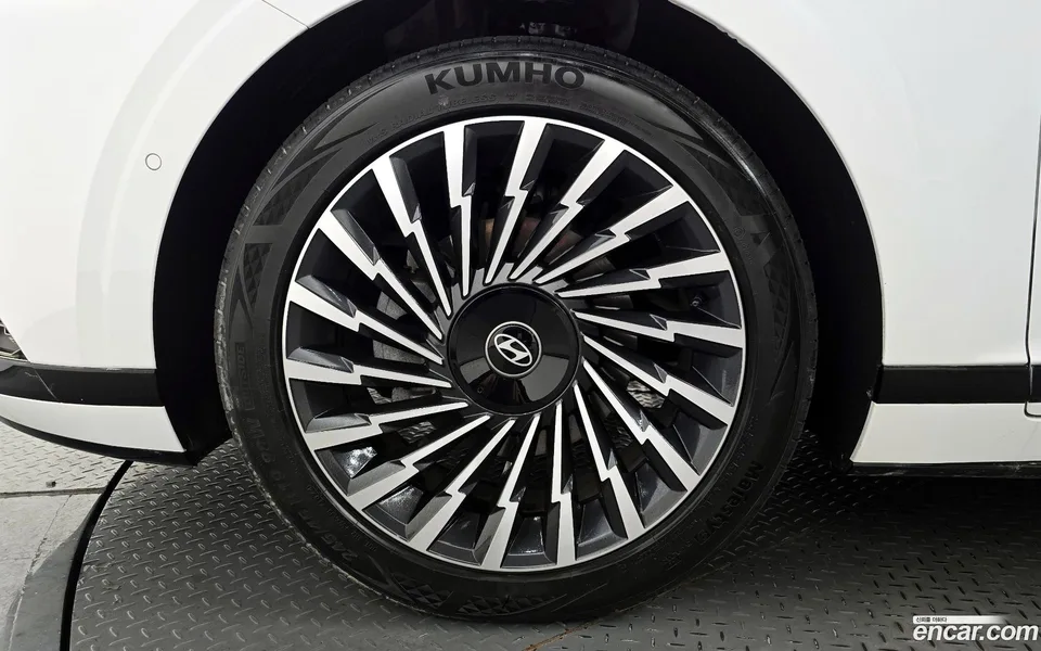 Hyundai Grandeur Hybrid 2024 — миниатюра 5
