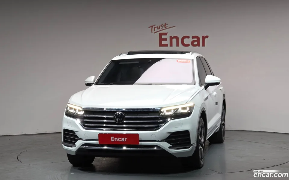 Volkswagen Touareg 3.0 TDI 2023 — миниатюра 3