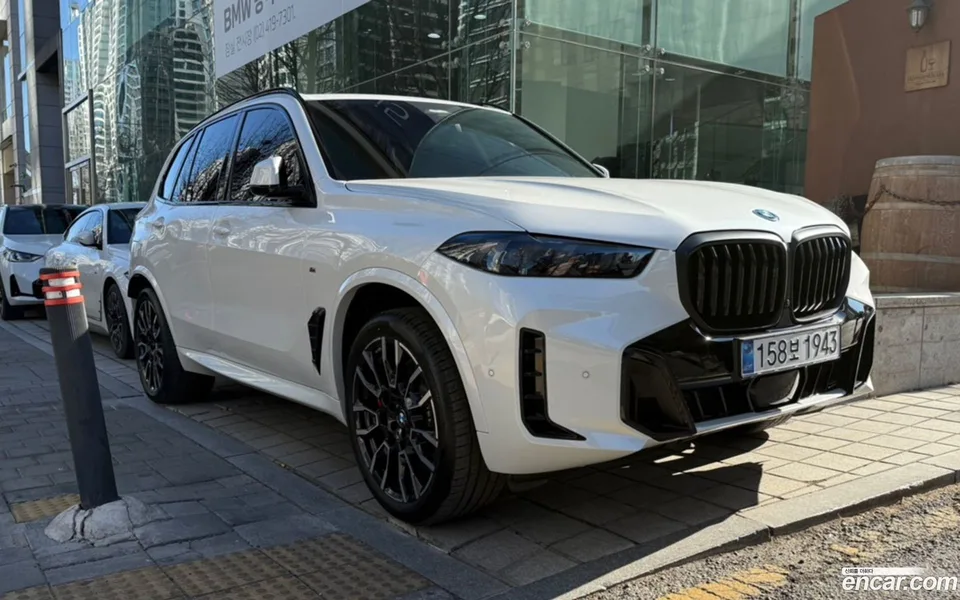 BMW X5 xDrive 50e M 2026 — миниатюра 3