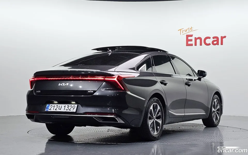 Kia K8 Hybrid 2023 — миниатюра 2