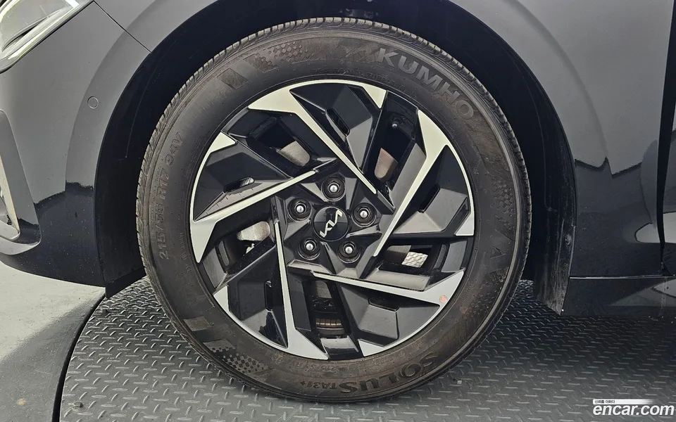 Kia K5 Hybrid 2025 — миниатюра 5