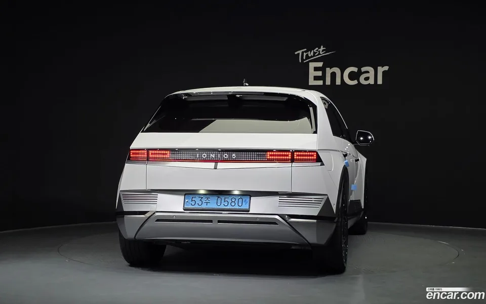 Hyundai Ioniq 5 2023 — миниатюра 4
