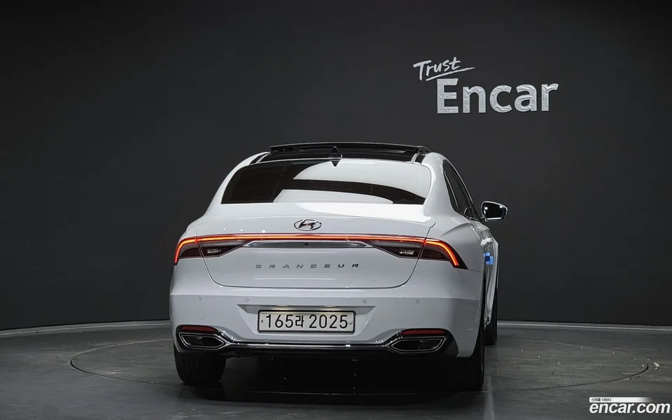 Hyundai Grandeur IG 3.0 LPi () 2022 — миниатюра 4