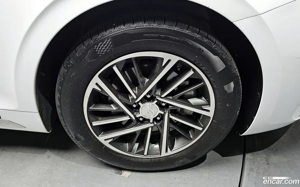 Hyundai Grandeur IG 3.0 LPi () 2022 — миниатюра 5