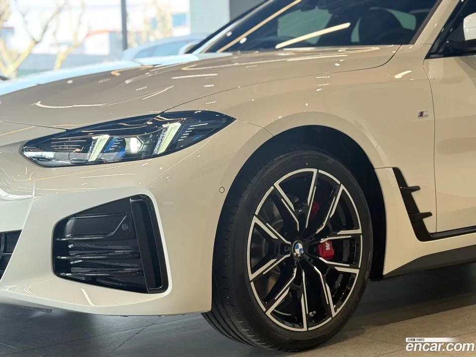 BMW 4 Series 420i M 2026 — миниатюра 2