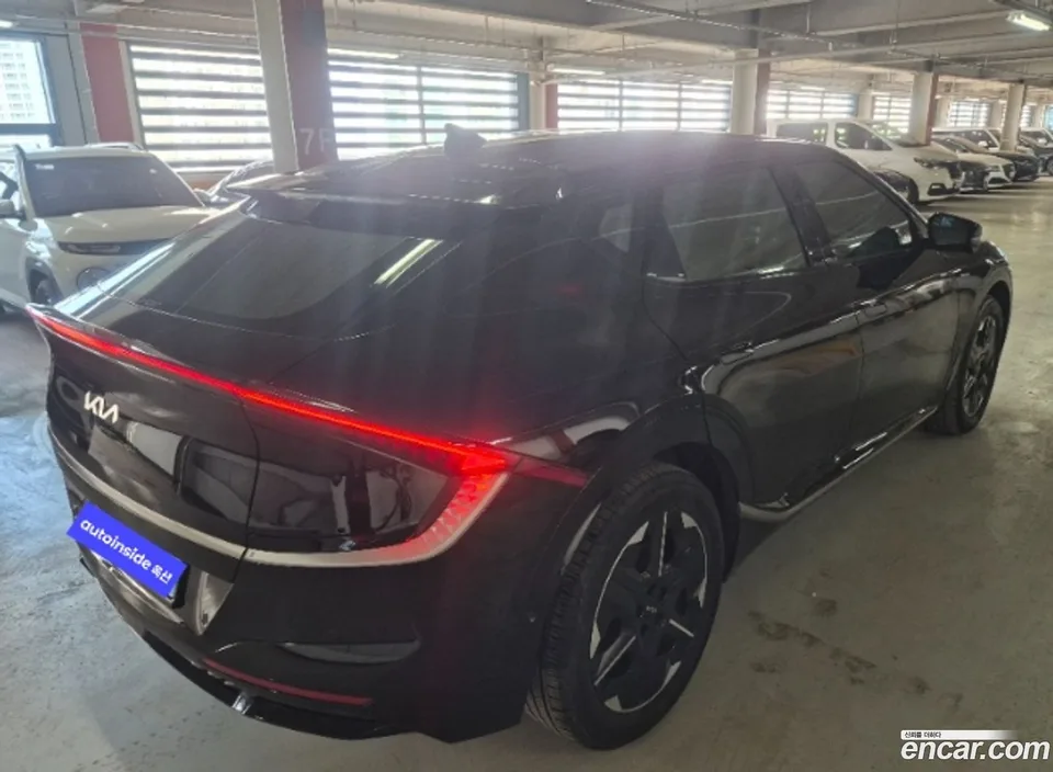 Kia EV6 2WD 2024 — миниатюра 3