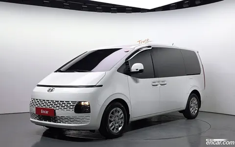 Hyundai Staria 2024 купить в Москве