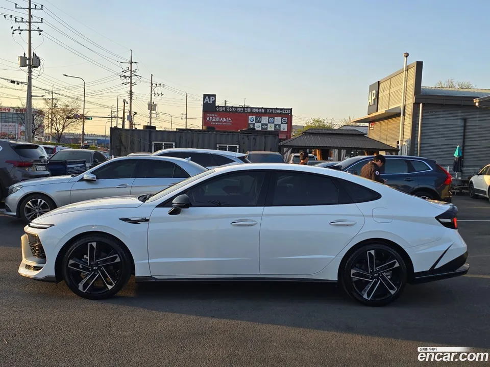 Hyundai Sonata The Edge 1.6 2024 — миниатюра 3