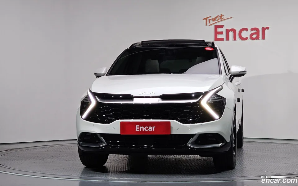 Kia Sportage 1.6 4WD 2023 — миниатюра 3
