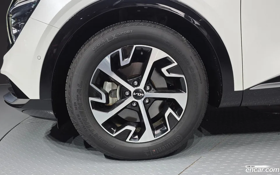 Kia Sportage Hybrid 2WD 2022 — миниатюра 5