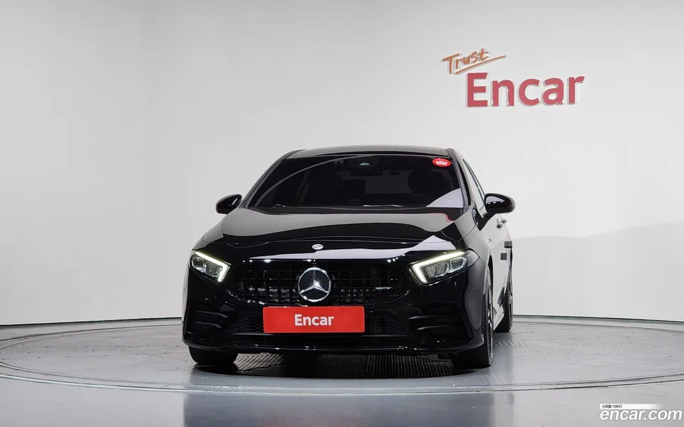 Mercedes-Benz A-Class AMG A35 4MATIC 2022 — миниатюра 3